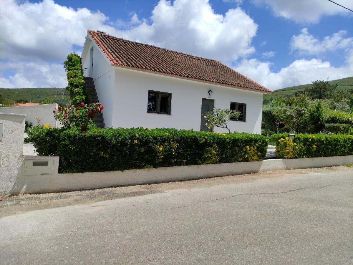 Vila Casa Dos Vales 11 Porto de Mós Exteriér fotografie